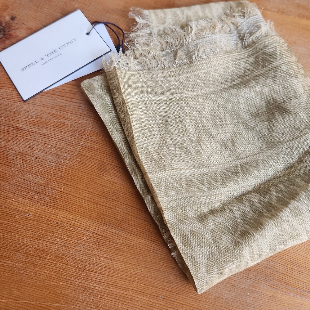 HOLIDAY SALE 🌲 NWT Wild Thing Head Scarf - Picture 6 of 9